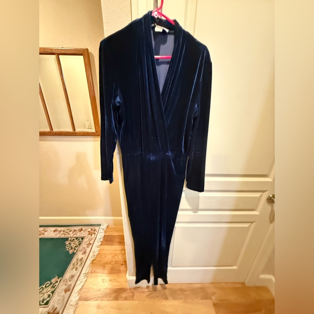 Velvet Ronni Nicole Midnight Blue Velvet Jumpsuit 8